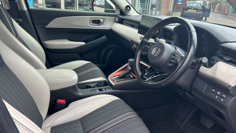 Honda HR-V 1.5 eHEV Advance Style 5dr CVT Hybrid Hatchback